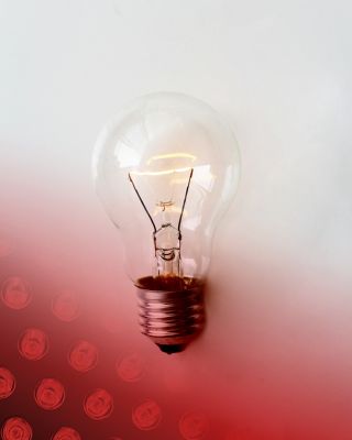 🧠 Wie die Rotlichttherapie die kognitiven Funktionen des Gehirns fördert Das Gehirn ist das komplexeste Organ des Körpers...